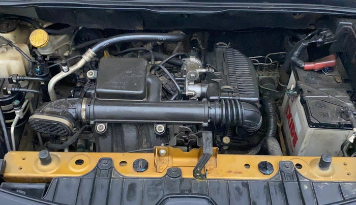 2019 Renault TRIBER RXZ, Petrol, Manual, 27,832 km, Engine View