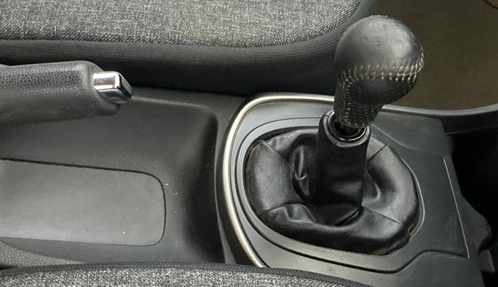 2015 Honda City 1.5L I-VTEC VX, Petrol, Manual, 86,112 km, Gear Lever