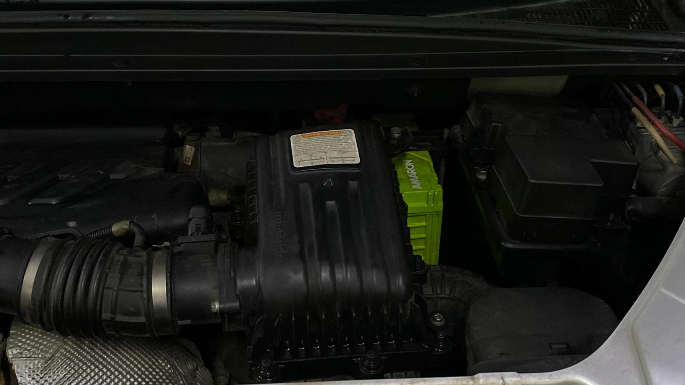 2019 Mahindra MARAZZO M8 8 STR, Diesel, Manual, 30,475 km, Engine View - Left