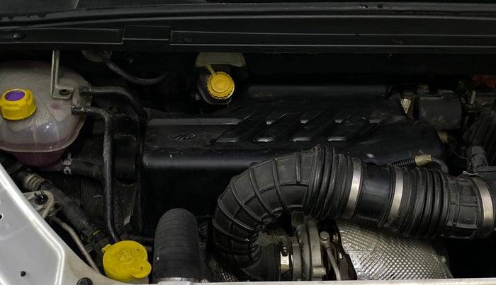 2019 Mahindra MARAZZO M8 8 STR, Diesel, Manual, 30,475 km, Engine View - Right