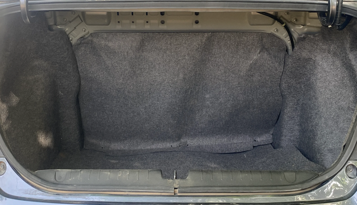 2023 Honda Amaze 1.2L I-VTEC VX, Petrol, Manual, 30,108 km, Boot Inside