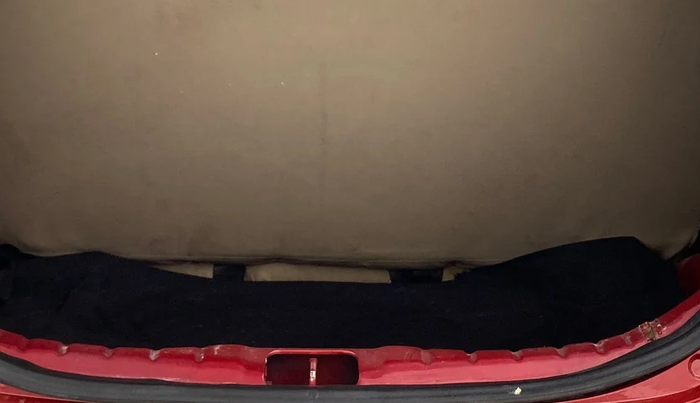 2015 Hyundai Eon ERA +, Petrol, Manual, 60,989 km, Boot Inside