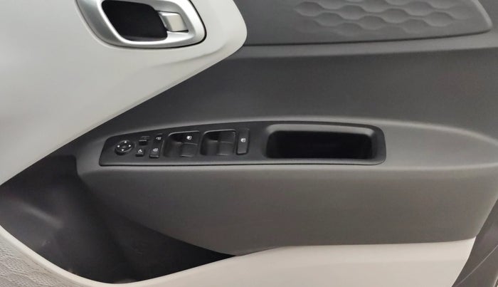 2023 Hyundai GRAND I10 NIOS SPORTZ 1.2 KAPPA VTVT, Petrol, Manual, 41,154 km, Driver Side Door Panels Control