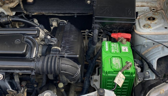 2020 Renault Kwid RXT 0.8, Petrol, Manual, 25,067 km, Engine View - Left