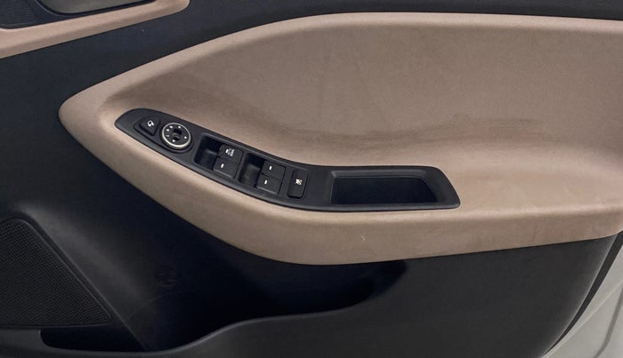 2018 Hyundai Elite i20 ASTA 1.2  CVT, Petrol, Automatic, 45,134 km, Driver Side Door Panels Control