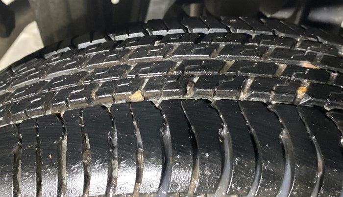 2018 Maruti Alto K10 VXI, Petrol, Manual, 3,075 km, Right Rear Tyre Tread