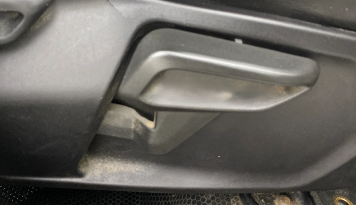 2022 Tata NEXON XZ PLUS (HS) PETROL, Petrol, Manual, 80,466 km, Driver Side Adjustment Panel