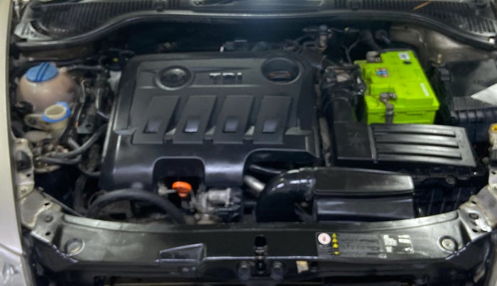 2013 Skoda Laura AMBIENTE 1.9 TDI MT, Diesel, Manual, 1,12,025 km, Engine View