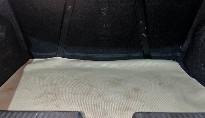 2022 Maruti Dzire VXI AMT, Petrol, Automatic, 69,440 km, Boot Inside