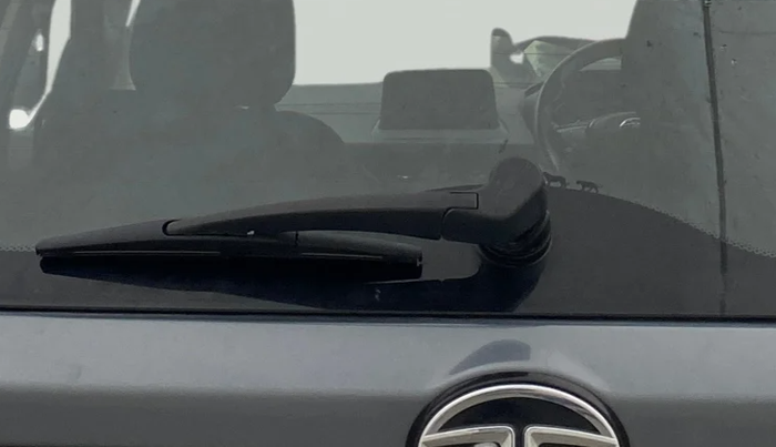 2022 Tata NEXON XZA PLUS (O) PETROL, Petrol, Automatic, 25,713 km, Rear Wiper