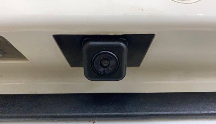 2024 MG ASTOR Select 1.5 MT (Ivory), Petrol, Manual, 11,319 km, Parking Camera