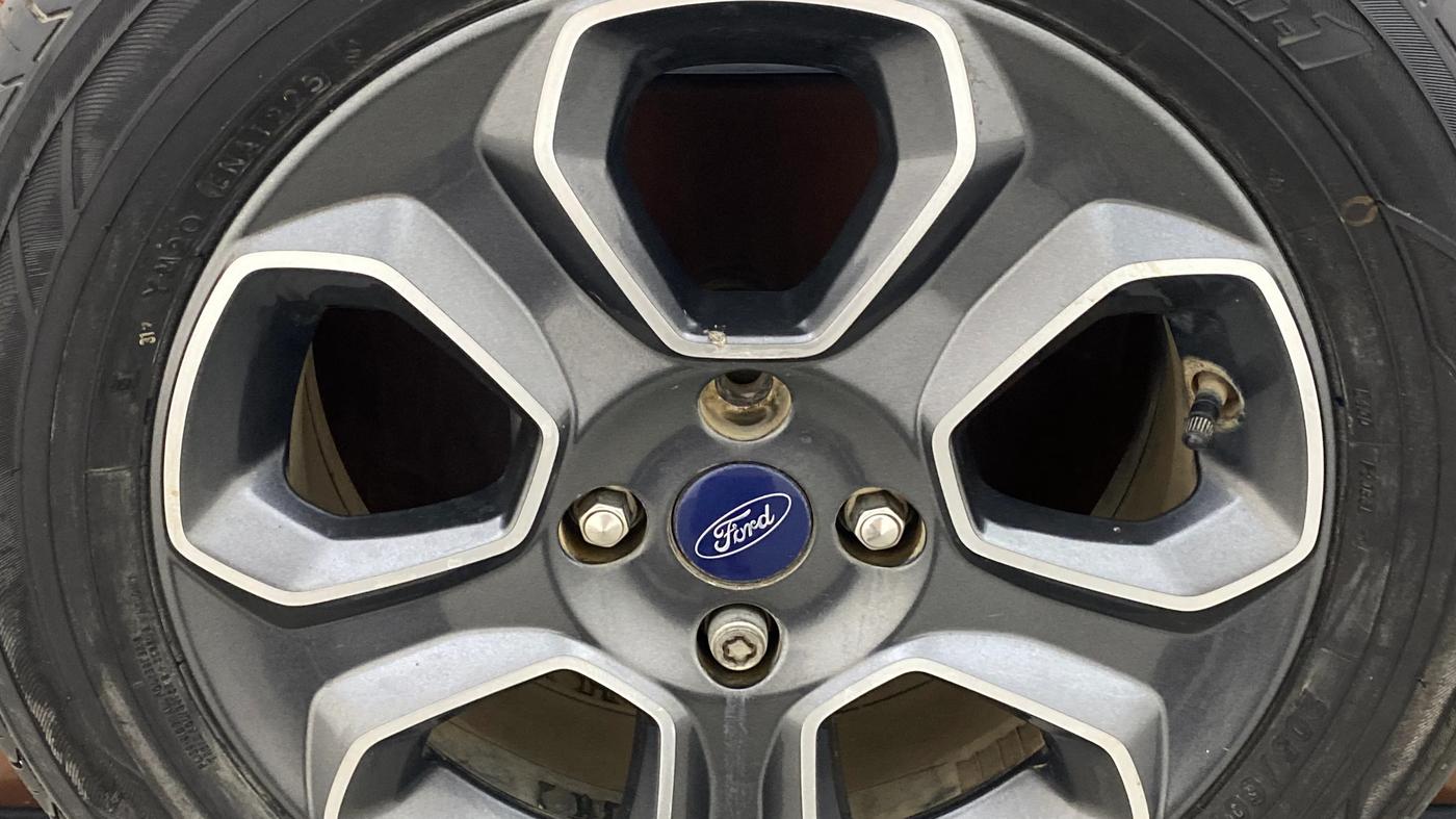 2019 Ford Ecosport TITANIUM 1.0L ECOBOOST SPORTS(SUNROOF), Petrol, Manual, 30,349 km, Spare Tyre