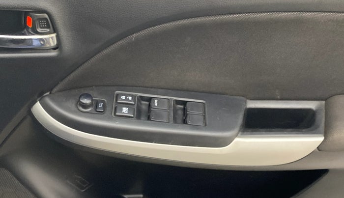 2017 Maruti Baleno DELTA PETROL 1.2, Petrol, Manual, 68,904 km, Driver Side Door Panels Control