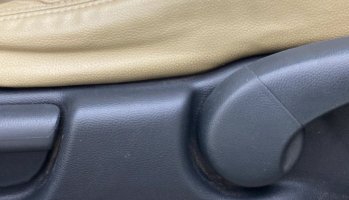 2015 Honda City 1.5L I-VTEC VX, Petrol, Manual, 57,308 km, Driver Side Adjustment Panel