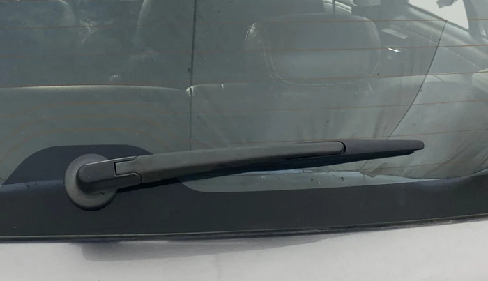 2017 Maruti Swift ZXI, Petrol, Manual, 90,573 km, Rear Wiper