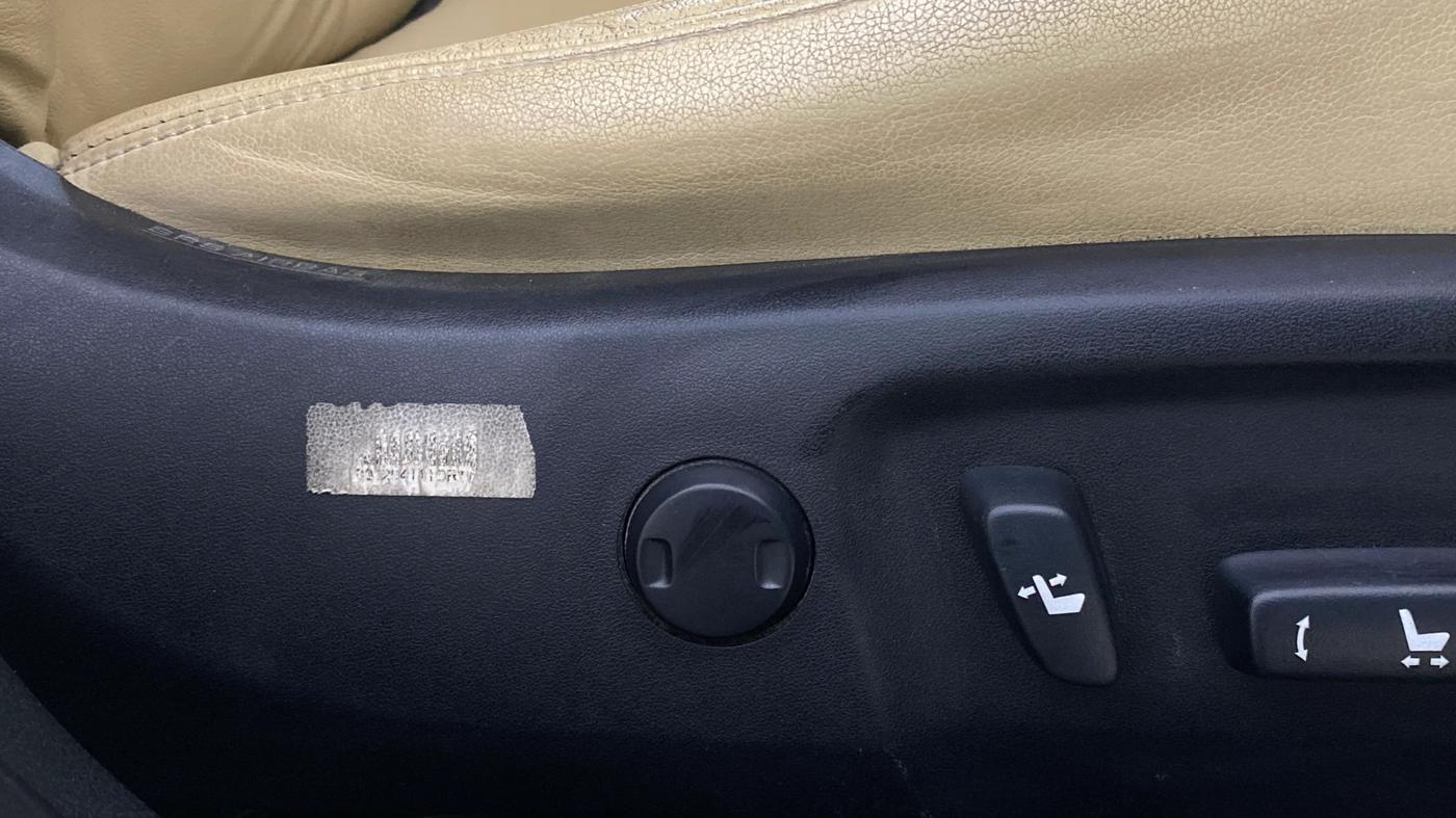 2019 Toyota Corolla Altis VL CVT PETROL, Petrol, Automatic, 87,691 km, Driver Side Adjustment Panel