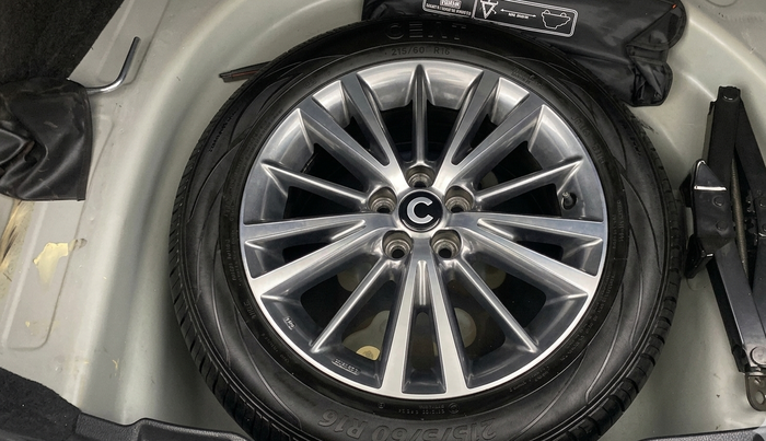 2019 Toyota Corolla Altis VL CVT PETROL, Petrol, Automatic, 87,678 km, Spare Tyre