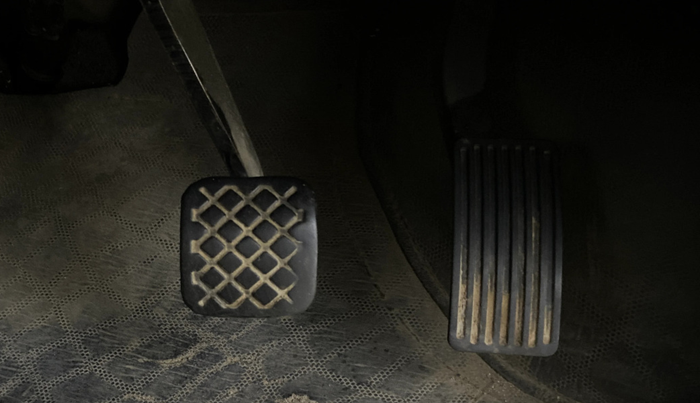 2020 MG HECTOR PLUS SMART 2.0 DIESEL TURBO MT 6-STR, Diesel, Manual, 1,42,262 km, Pedals