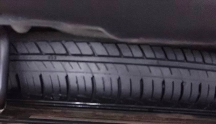 2015 Maruti Ertiga VXI, Petrol, Manual, 54,576 km, Spare Tyre