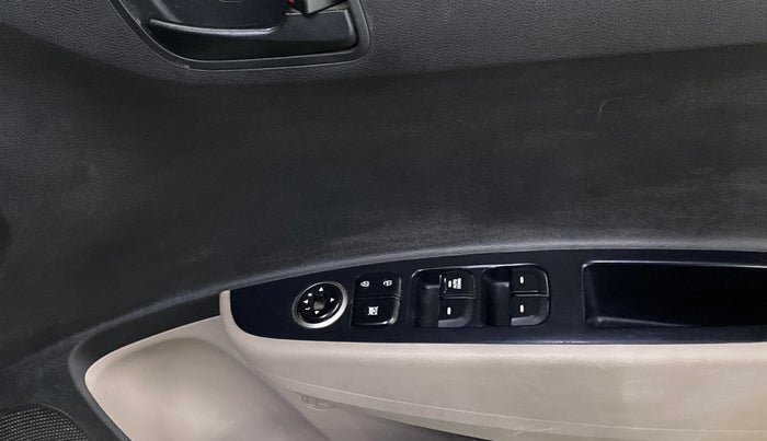 2019 Hyundai Xcent S 1.2, Petrol, Manual, 62,951 km, Driver Side Door Panels Control