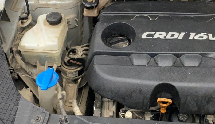 2019 Hyundai VENUE E 1.4 CRDI, Diesel, Manual, 1,10,474 km, Engine View - Right