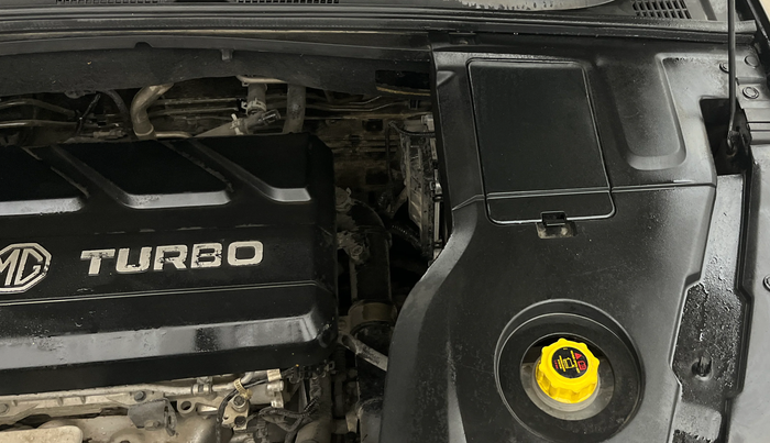 2021 MG HECTOR SHARP HYBRID 1.5 PETROL, Petrol, Manual, 1,08,821 km, Engine View - Left