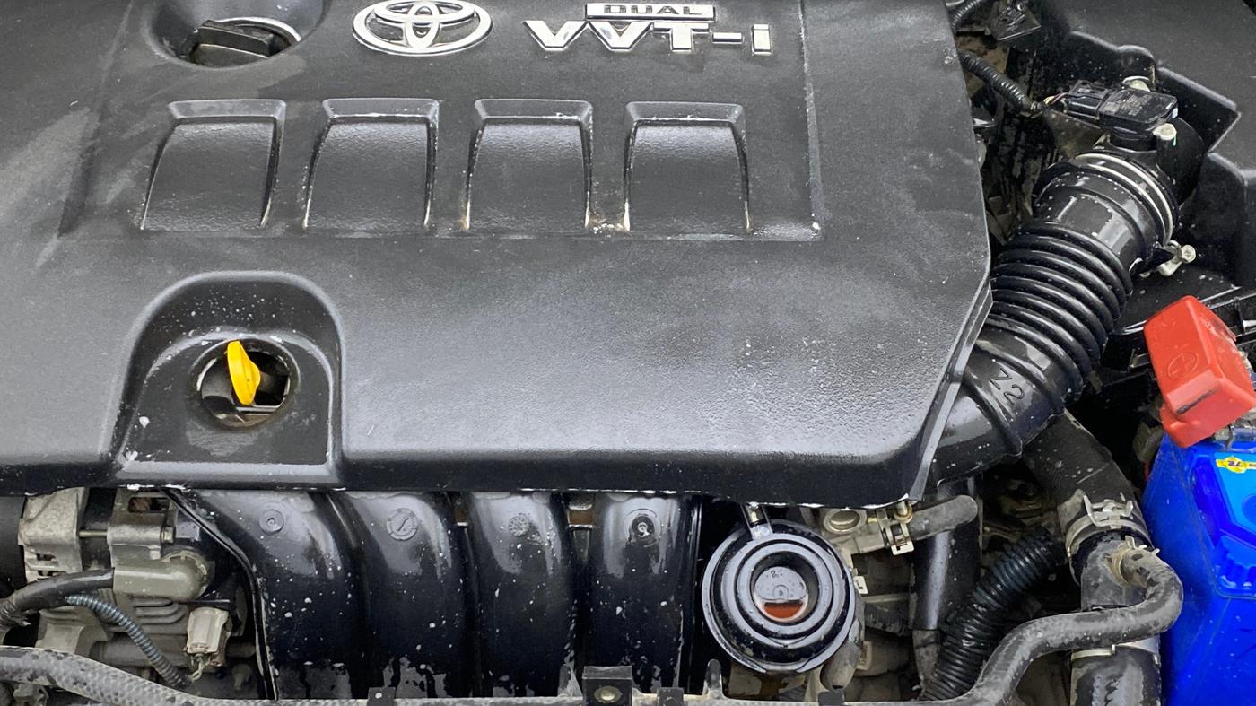 2015 Toyota Corolla Altis G CVT PETROL, Petrol, Automatic, 84,986 km, Engine View
