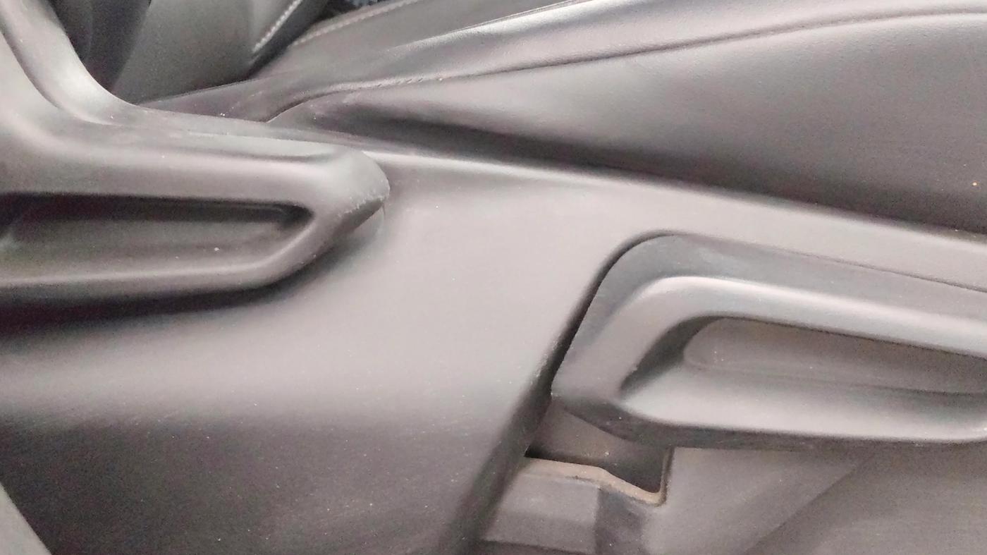 2022 Tata NEXON XZA PLUS (O) DIESEL DARK EDITION, Diesel, Automatic, 42,604 km, Driver Side Adjustment Panel