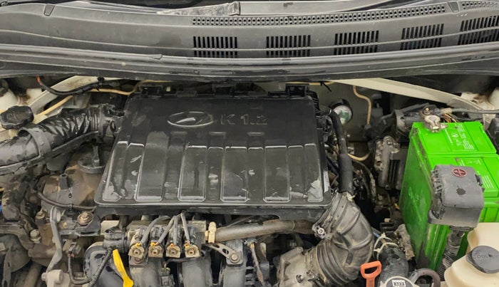 2016 Hyundai Grand i10 MAGNA AT 1.2 KAPPA VTVT, CNG, Automatic, 88,567 km, Engine View