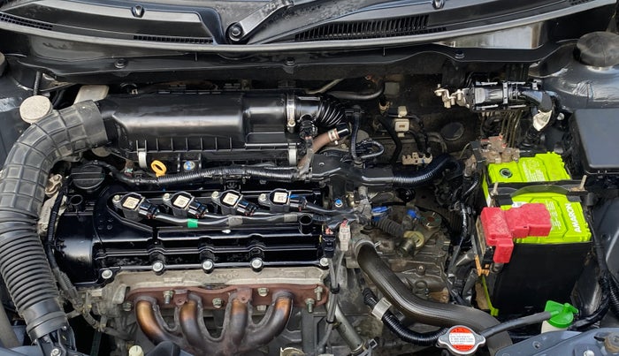 2020 Maruti Swift VXI, Petrol, Manual, 67,473 km, Engine View