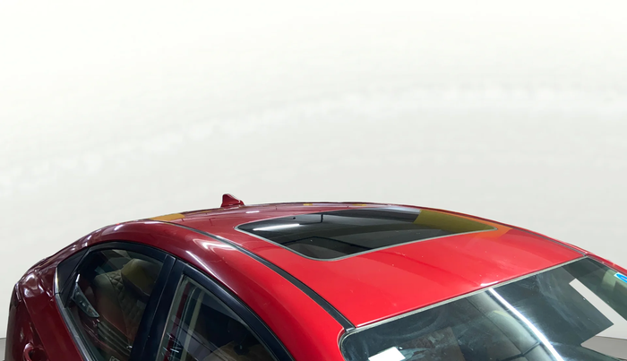 2018 Hyundai Verna 1.6 CRDI SX + AT, Diesel, Automatic, 95,998 km, Moonroof/ Sunroof