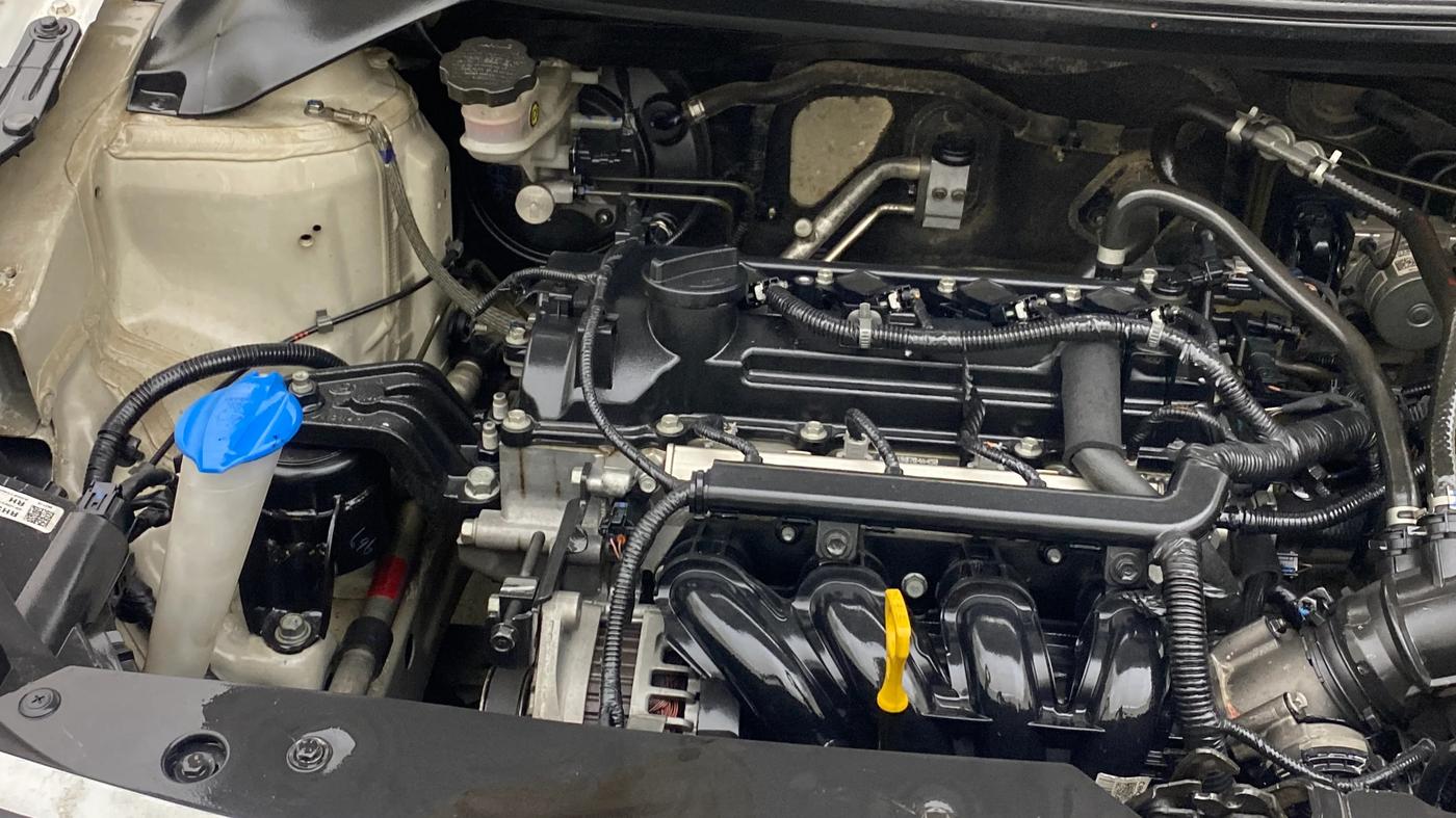 2019 Hyundai Elite i20 ASTA (O) CVT, Petrol, Automatic, 1,03,334 km, Engine View - Right