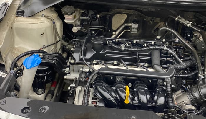 2019 Hyundai Elite i20 ASTA (O) CVT, Petrol, Automatic, 1,03,334 km, Engine View - Right