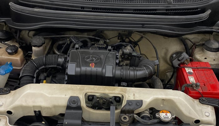 2013 Hyundai Eon MAGNA +, Petrol, Manual, 59,756 km, Engine View