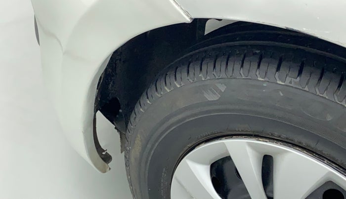 2019 Maruti Swift VXI, Petrol, Manual, 25,661 km, Left fender - Lining loose