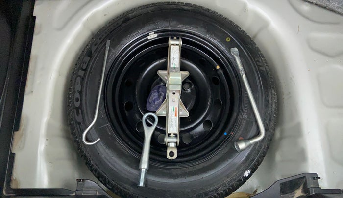 2019 Maruti Swift VXI, Petrol, Manual, 25,661 km, Spare Tyre