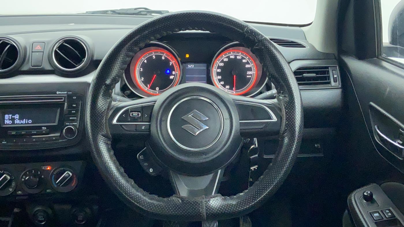 2019 Maruti Swift VXI, Petrol, Manual, 25,661 km, Steering Wheel Close Up