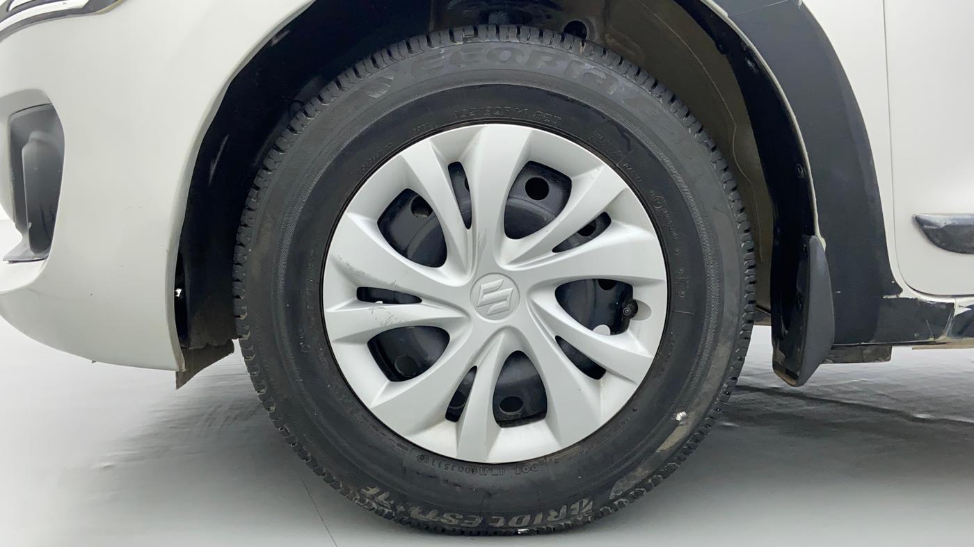 2019 Maruti Swift VXI, Petrol, Manual, 25,661 km, Left Front Wheel