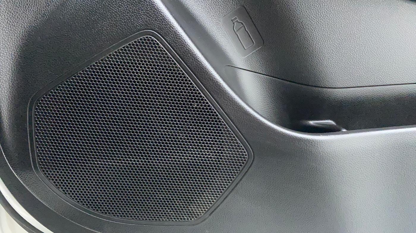 2019 Maruti Swift VXI, Petrol, Manual, 25,661 km, Speaker