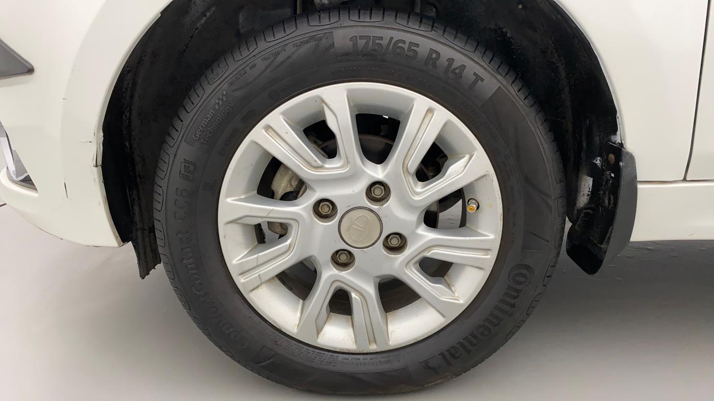 2018 Tata Tiago XZ PETROL, Petrol, Manual, 35,492 km, Left Front Wheel