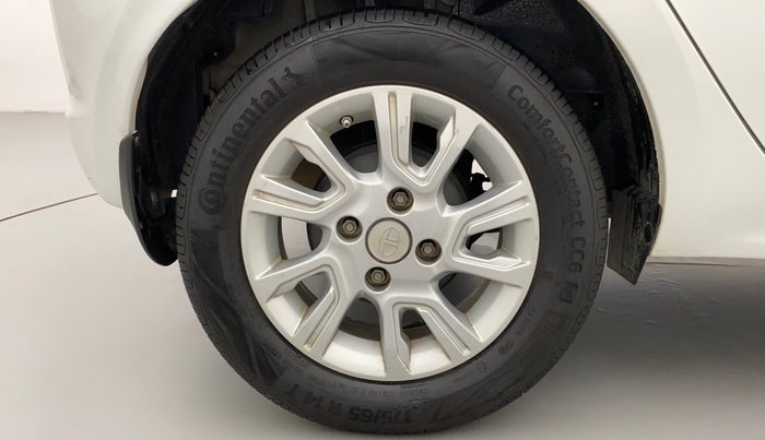2018 Tata Tiago XZ PETROL, Petrol, Manual, 35,492 km, Right Rear Wheel