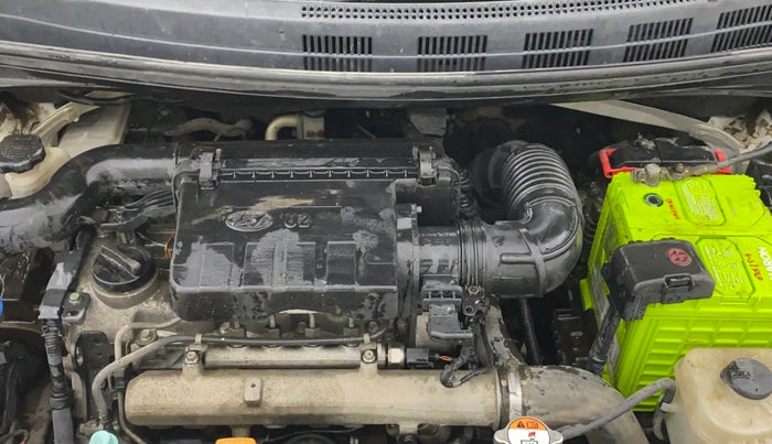 2016 Hyundai Grand i10 MAGNA 1.1 CRDI, Diesel, Manual, 92,624 km, Engine View