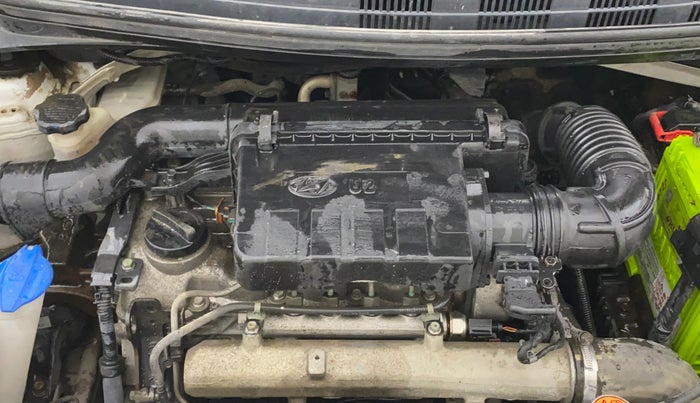 2016 Hyundai Grand i10 MAGNA 1.1 CRDI, Diesel, Manual, 92,624 km, Engine View - Right