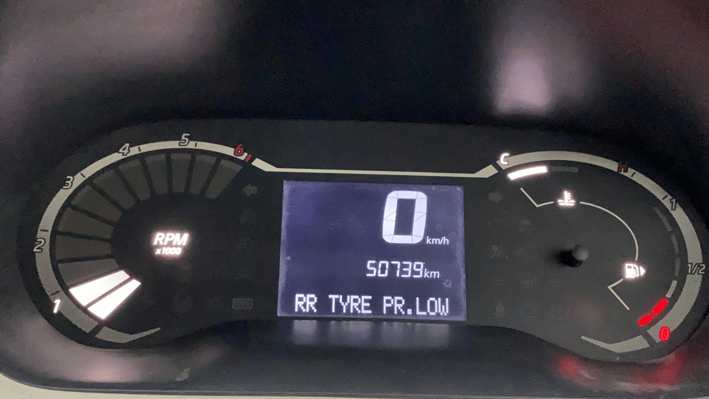 2023 Nissan MAGNITE XL, CNG, Manual, 50,903 km, Odometer Image