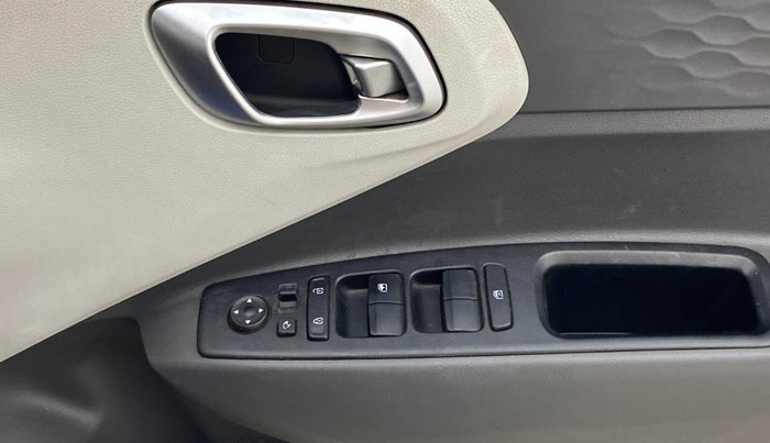 2020 Hyundai GRAND I10 NIOS SPORTZ 1.2 KAPPA VTVT, Petrol, Manual, 39,878 km, Driver Side Door Panels Control