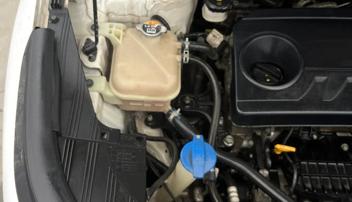 2022 KIA CARENS PRESTIGE 1.4 PETROL 7 STR, Petrol, Manual, 41,861 km, Engine View - Right