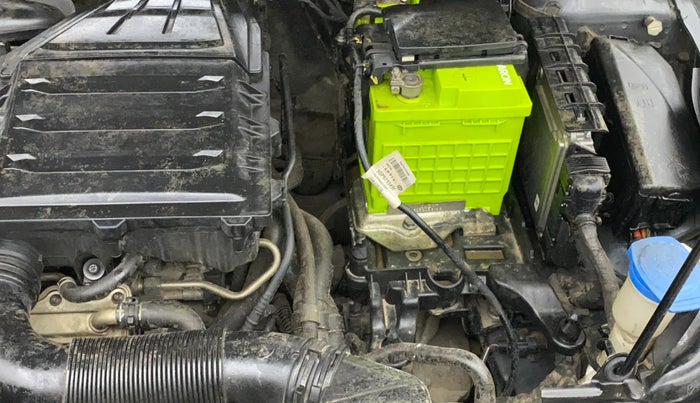 2022 Skoda SLAVIA ACTIVE 1.0L TSI MT, Petrol, Manual, 59,236 km, Engine View - Left