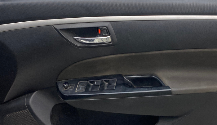 2012 Maruti Swift VDI, Diesel, Manual, 1,05,315 km, Driver Side Door Panels Control