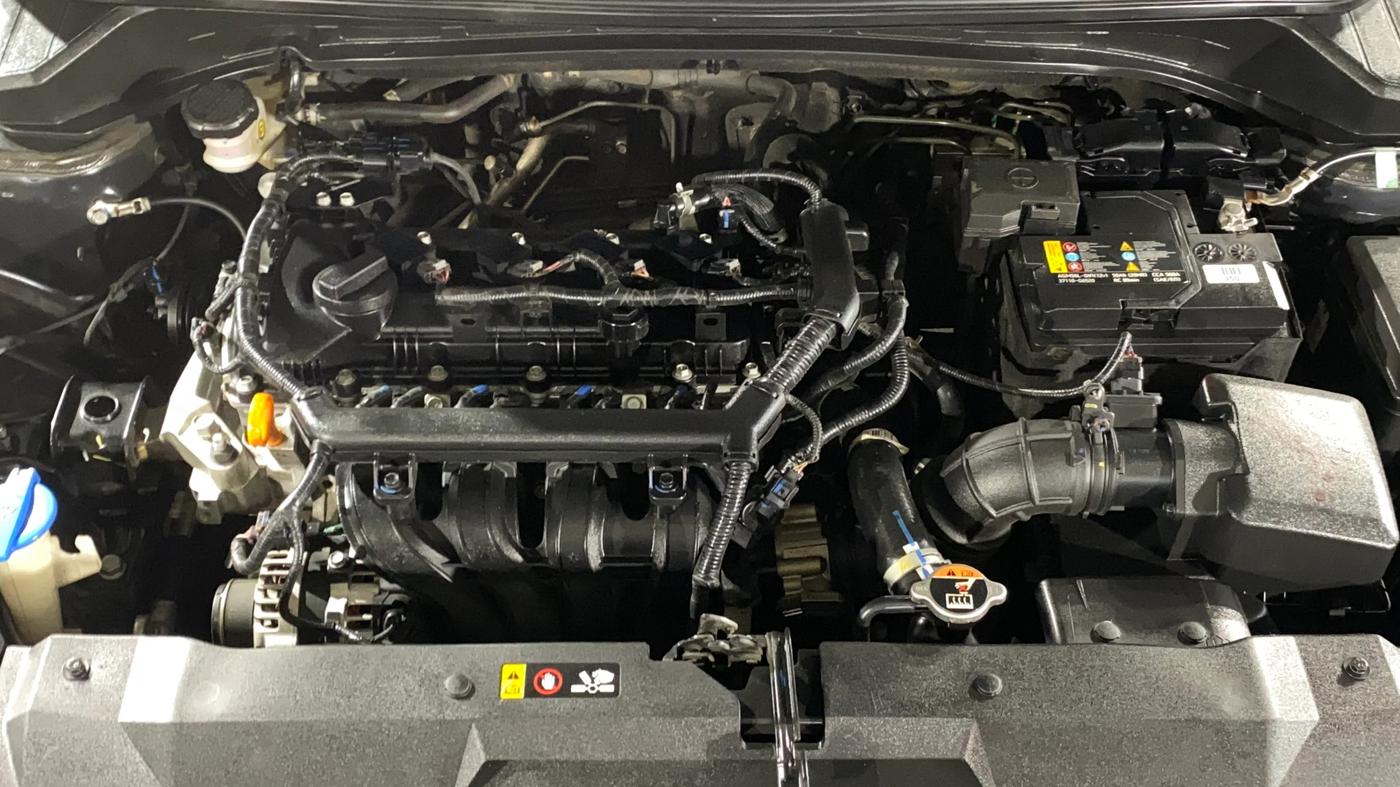 2025 Hyundai NEW I20 ASTA 1.2 MT, Petrol, Manual, 49,110 km, Engine View