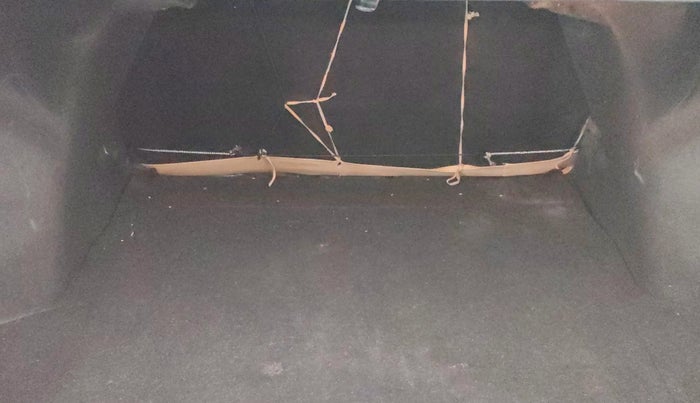 2019 Maruti Ciaz SIGMA 1.5 SHVS MT  PETROL, Petrol, Manual, 75,428 km, Boot Inside